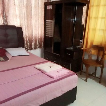 Penginapan Mycj - Roomstay Kuala Terengganu Buitenkant foto