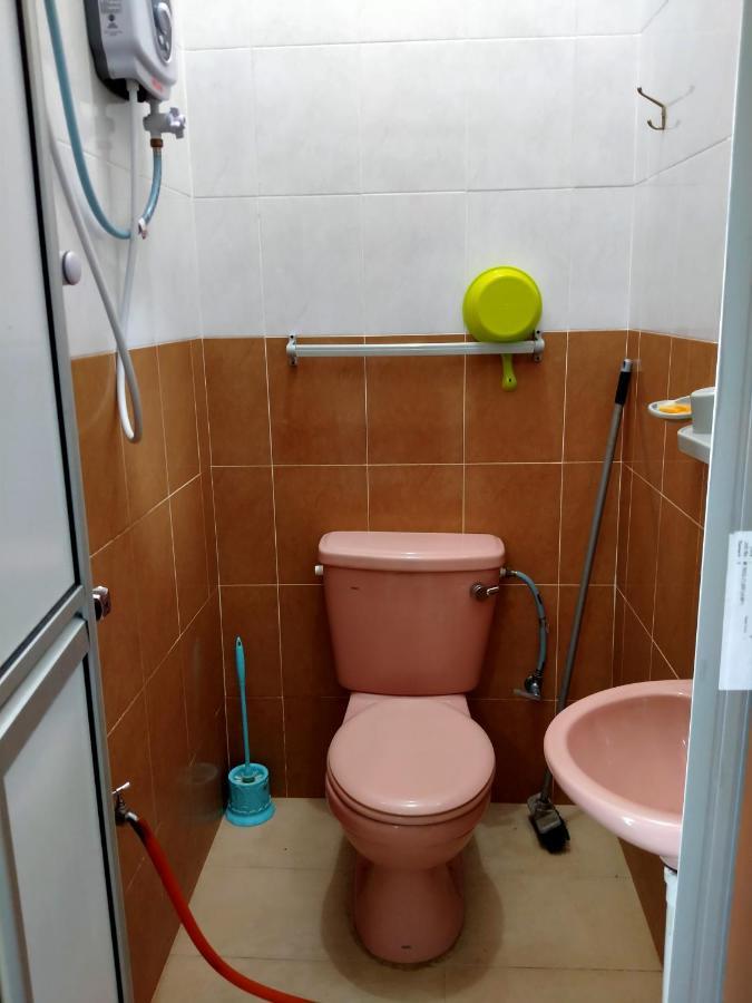 Penginapan Mycj - Roomstay Kuala Terengganu Buitenkant foto