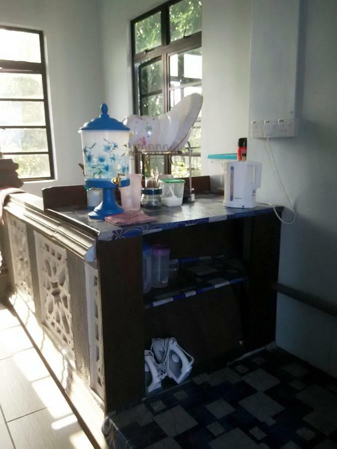 Penginapan Mycj - Roomstay Kuala Terengganu Buitenkant foto